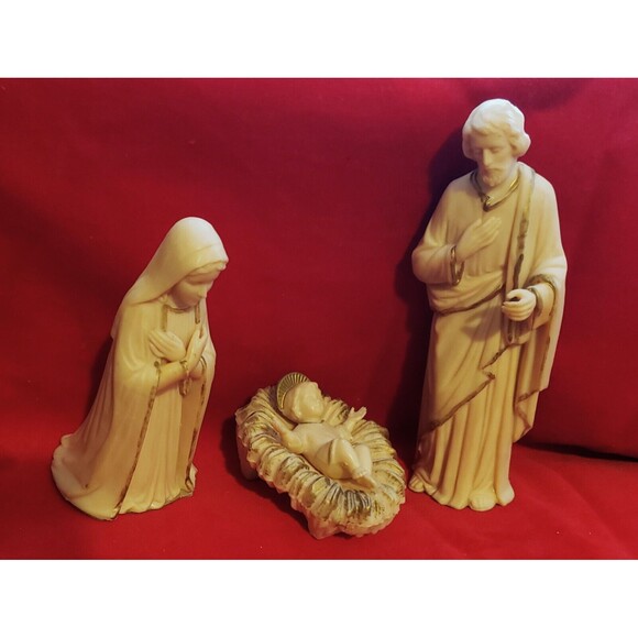 Vintage 1962 Mid Century Art Plastics Holy Family Nativity Figures Christmas 4Pc - Picture 1 of 5